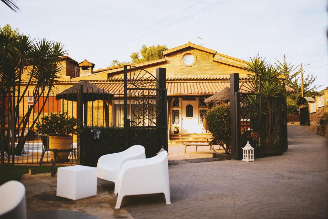 Caribbean Home Montcada i Reixac Extérieur photo